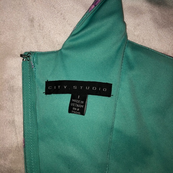 City Studio Floral Dress - Picture 4 of 4